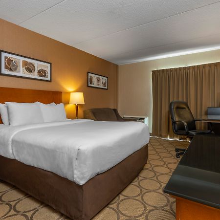 Comfort Inn Pickering Exterior foto